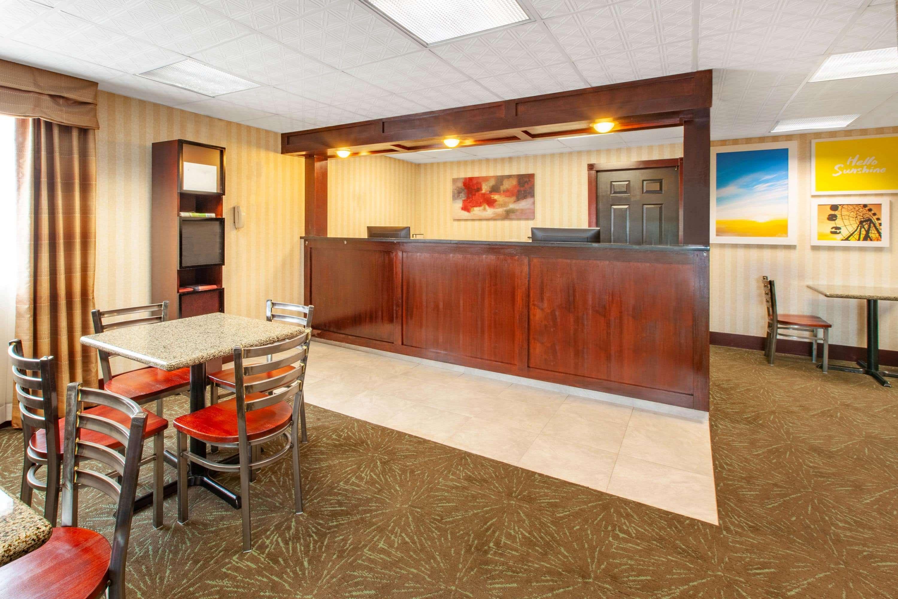 Days Inn By Wyndham Grantville Luaran gambar