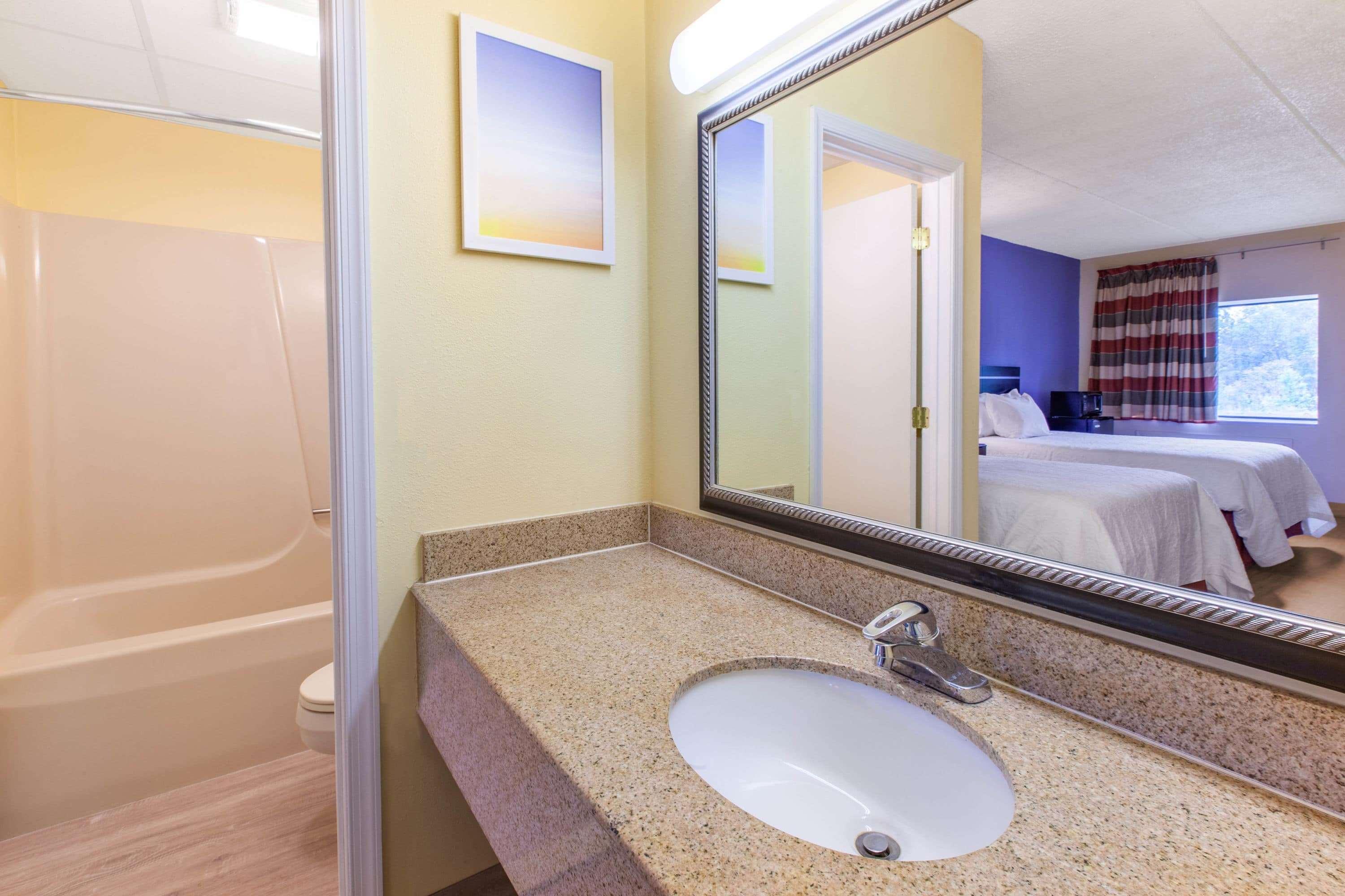 Days Inn By Wyndham Grantville Luaran gambar
